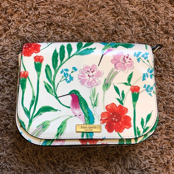 kate spade Handbags - Kate Spade Carsen Hummingbird Crossbody